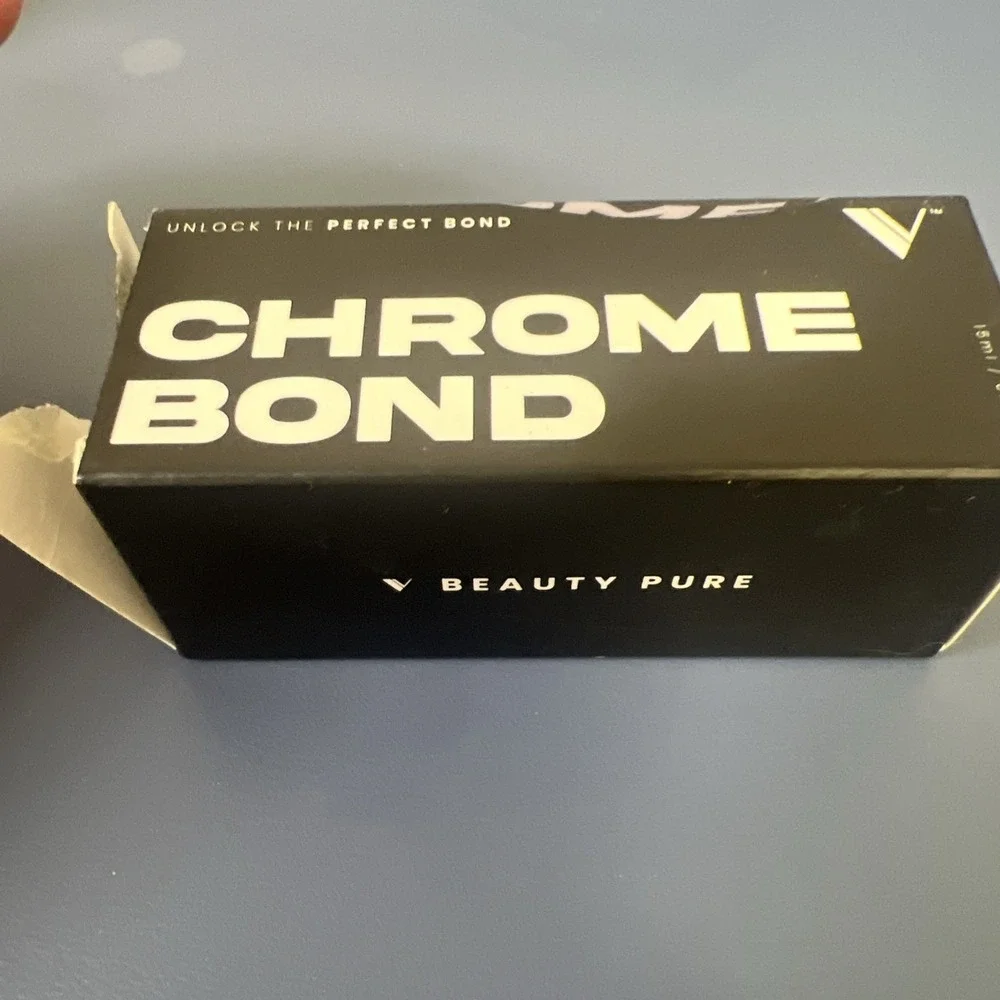 V Beauty Pure Chrome Bond UV/LED‎ .5 Oz New In Open Box Nail Polish